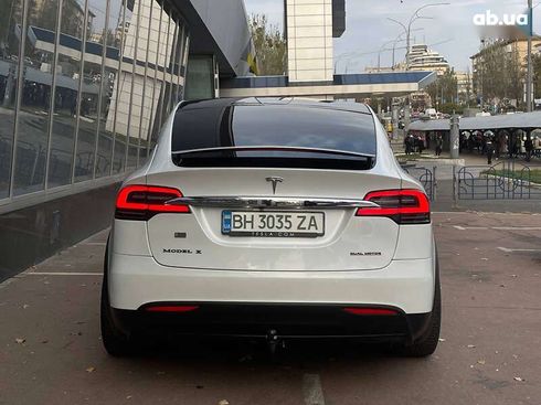 Tesla Model X 2020 - фото 4