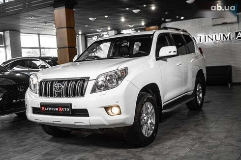Toyota Land Cruiser Prado 2013 - фото 12