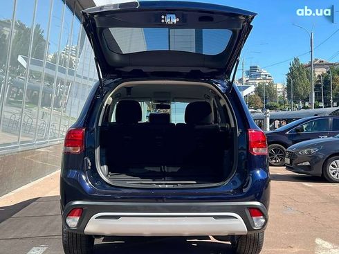 Mitsubishi Outlander 2020 - фото 5
