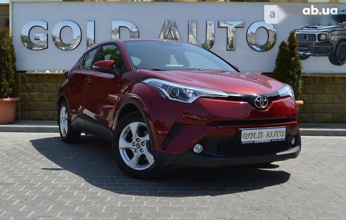 Toyota C-HR 2017 - фото 2