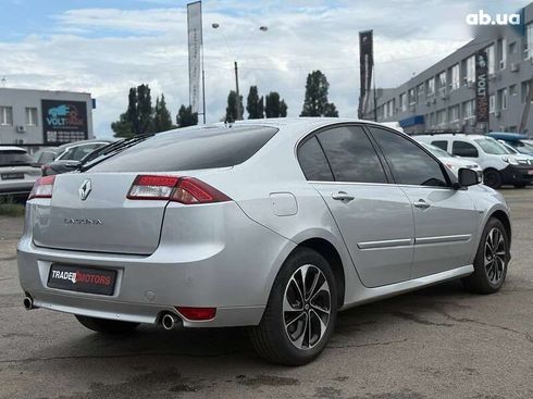 Renault Laguna 2014 - фото 14