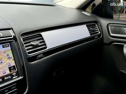 Volkswagen Touareg 2016 - фото 30