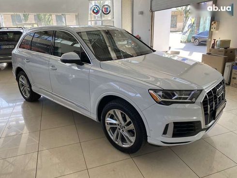 Audi Q7 2020 - фото 10