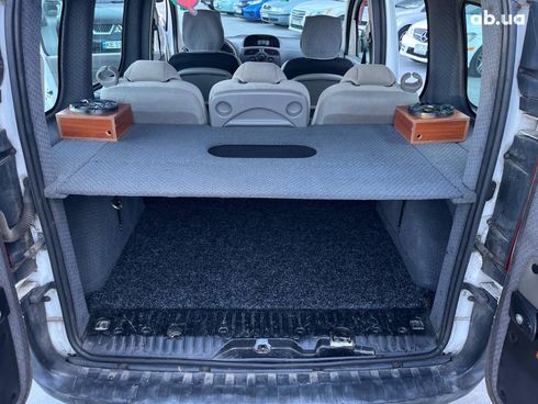 Renault Kangoo 2010 белый - фото 38