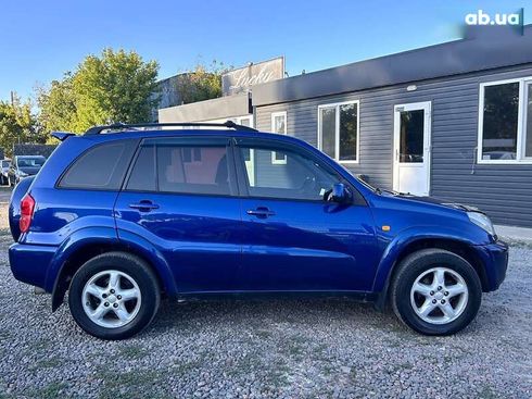 Toyota RAV4 2001 - фото 4