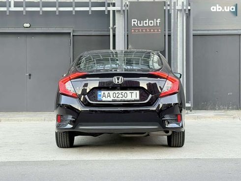 Honda Civic 2017 - фото 26