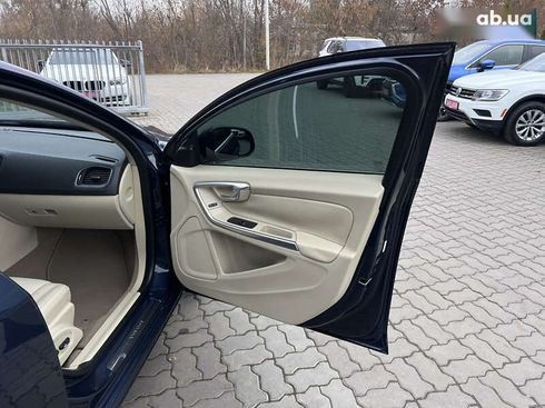 Volvo S60 2014 - фото 28