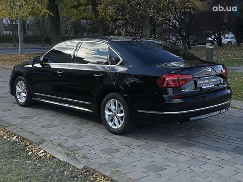 Volkswagen Passat 2016 - фото 11