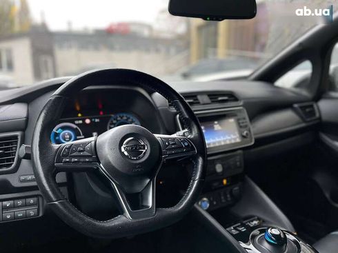 Nissan Leaf 2019 - фото 20