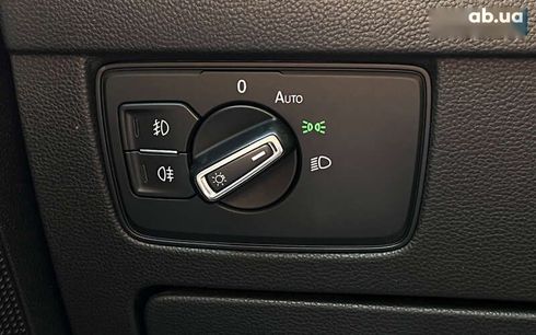 Volkswagen Passat 2016 - фото 20