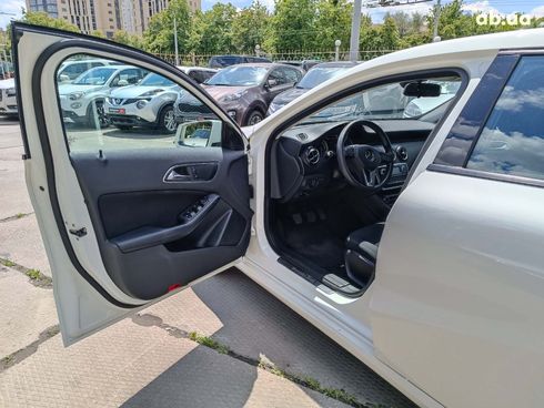 Mercedes-Benz A-Класс 2013 белый - фото 13