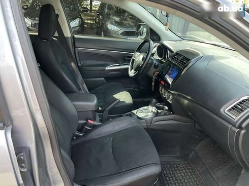 Mitsubishi Outlander 2015 - фото 19