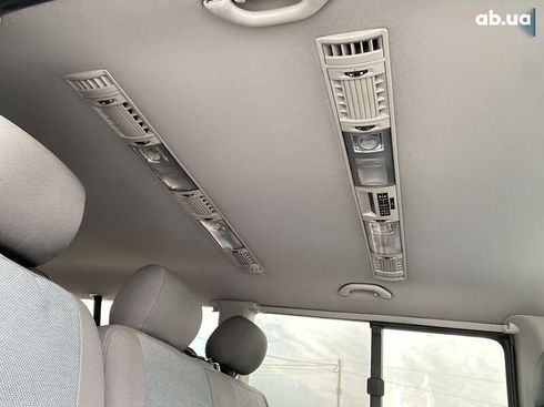 Volkswagen Caravelle 2013 - фото 25