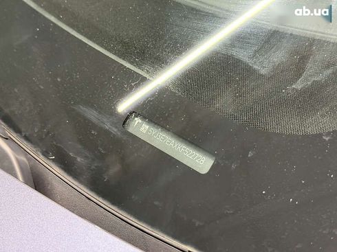 Tesla Model 3 2019 - фото 18