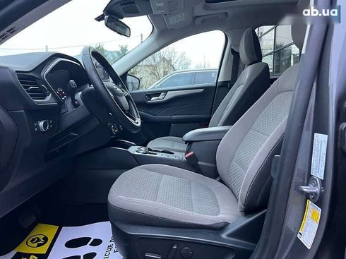 Ford Escape 2021 - фото 10