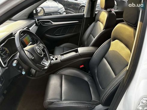 MG ZS EV 2020 - фото 17