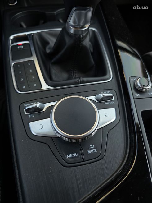 Audi A4 2016 белый - фото 12