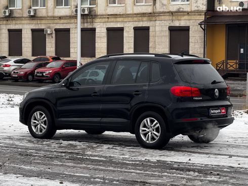 Volkswagen Tiguan 2015 черный - фото 8