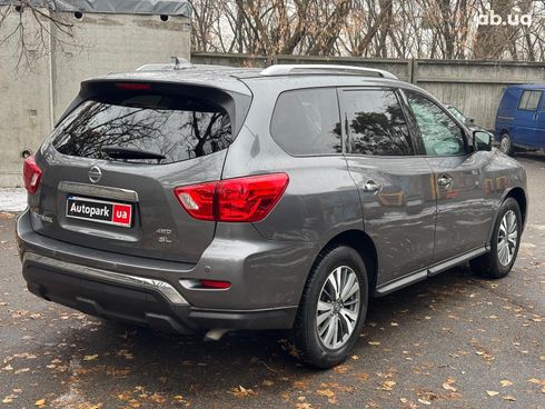 Nissan Pathfinder 2019 серый - фото 5