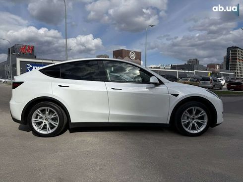 Tesla Model Y 2023 - фото 6