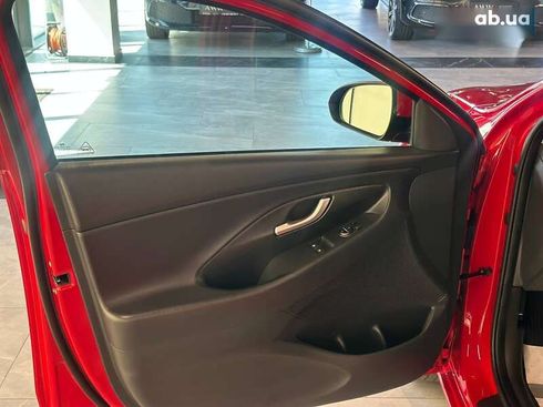 Hyundai i30 2019 - фото 14