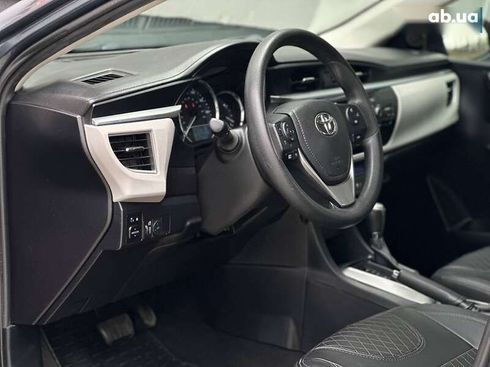 Toyota Corolla 2015 - фото 10
