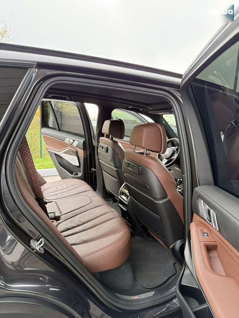 BMW X5 2020 - фото 29