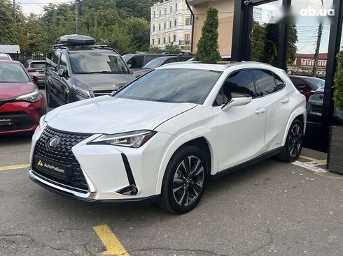 Lexus UX 2021 - фото 8