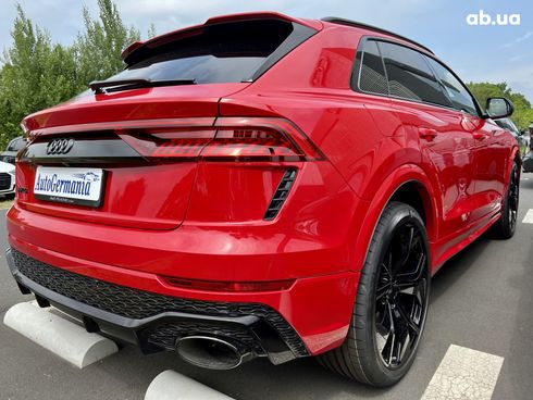 Audi RS Q8 2022 - фото 22