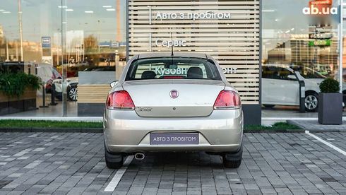 Fiat Linea 2010 - фото 4