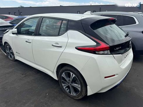 Nissan Leaf 2018 - фото 5