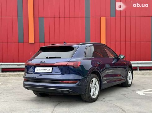 Audi E-Tron 2022 - фото 8