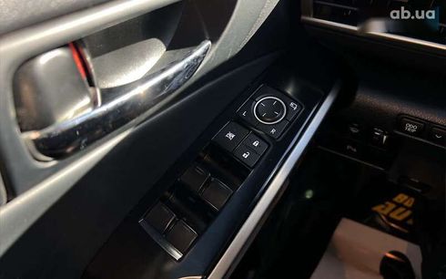 Lexus IS 2014 - фото 17