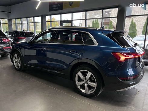 Audi E-Tron 2019 - фото 16