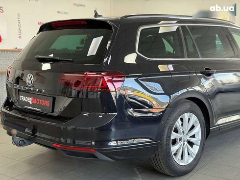 Volkswagen Passat 2019 - фото 13