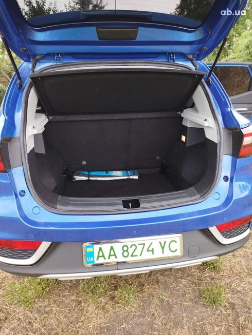 MG ZS EV 2020 синий - фото 13