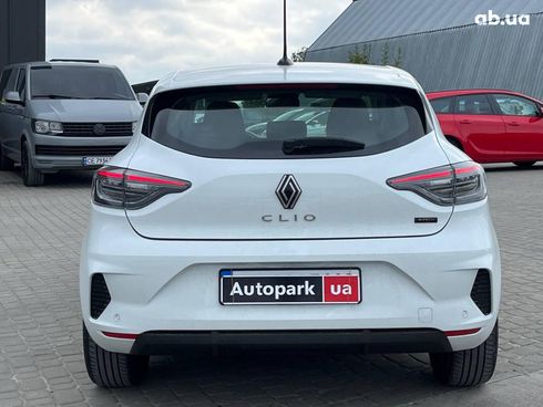 Renault Clio 2024 белый - фото 9