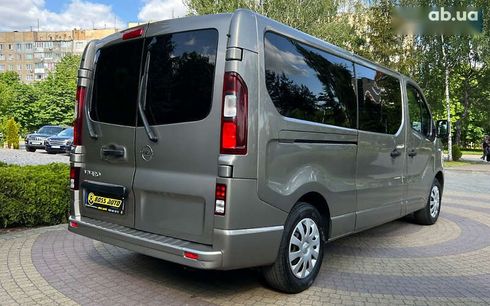 Opel Vivaro 2016 - фото 7