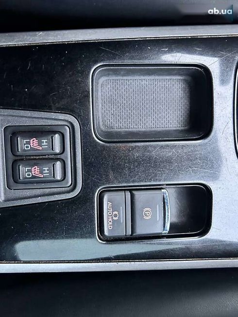 Mitsubishi Outlander 2020 - фото 29