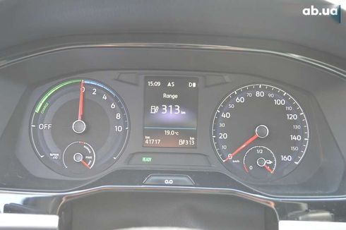Volkswagen e-Bora 2020 - фото 30