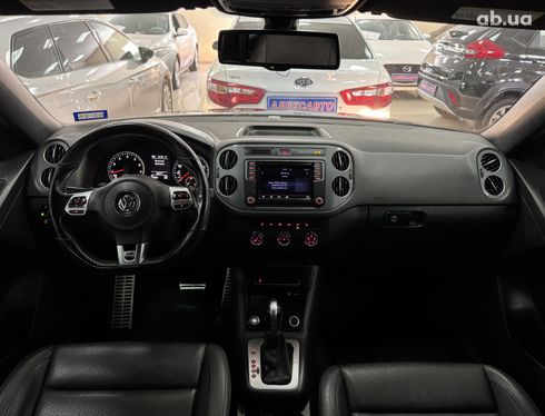 Volkswagen Tiguan 2016 синий - фото 13