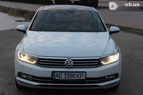 Volkswagen Passat 2017 - фото 19