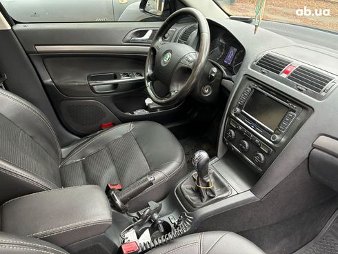 Skoda Octavia 2008 черный - фото 11