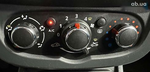 Dacia Duster 2016 - фото 20
