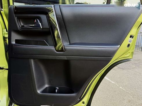 Toyota 4Runner 2021 - фото 27
