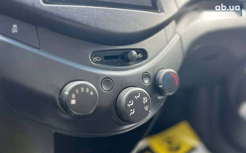 Chevrolet Spark 2011 - фото 15