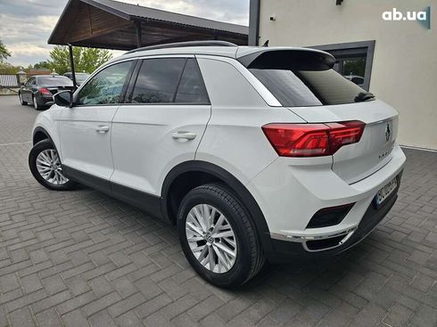 Volkswagen T-Roc 2017 - фото 18