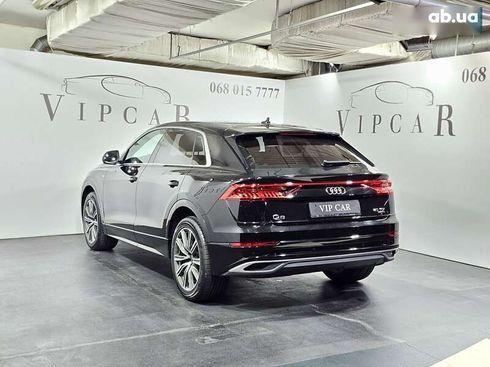 Audi Q8 2022 - фото 5