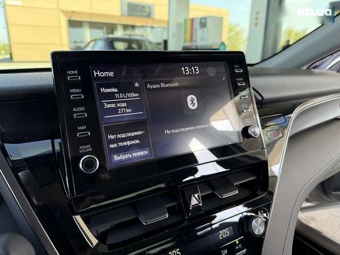 Toyota Camry 2022 - фото 28