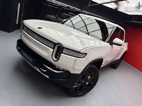 Rivian R1T 2023 - фото 9